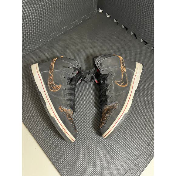 2015 Nike Dunk High Pro SB‎ 'Distressed Leather' 305050-026 Men's Size 9 - Picture 3 of 11